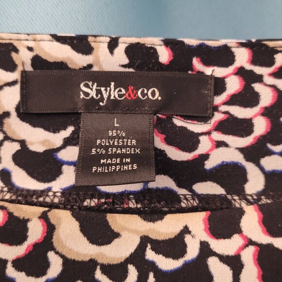 Style & Co Printed Shift Dress | Size L | Red Blue Floral Abstract - Picture 3 of 4